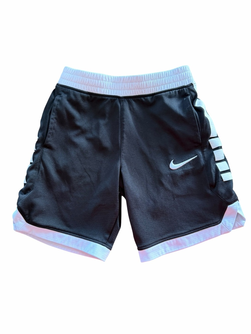Nike Dri-FIT Shorts Kids Large 6–7 Black Athletic